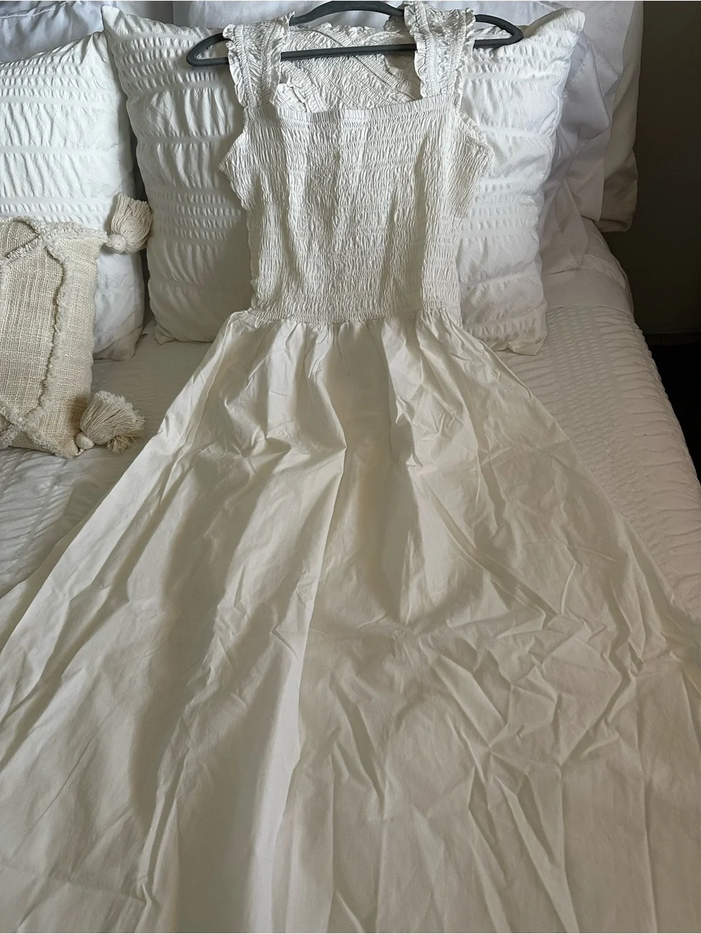H&M Divided Smocked Poplin White Dress - Medium - Picture 4 of 9